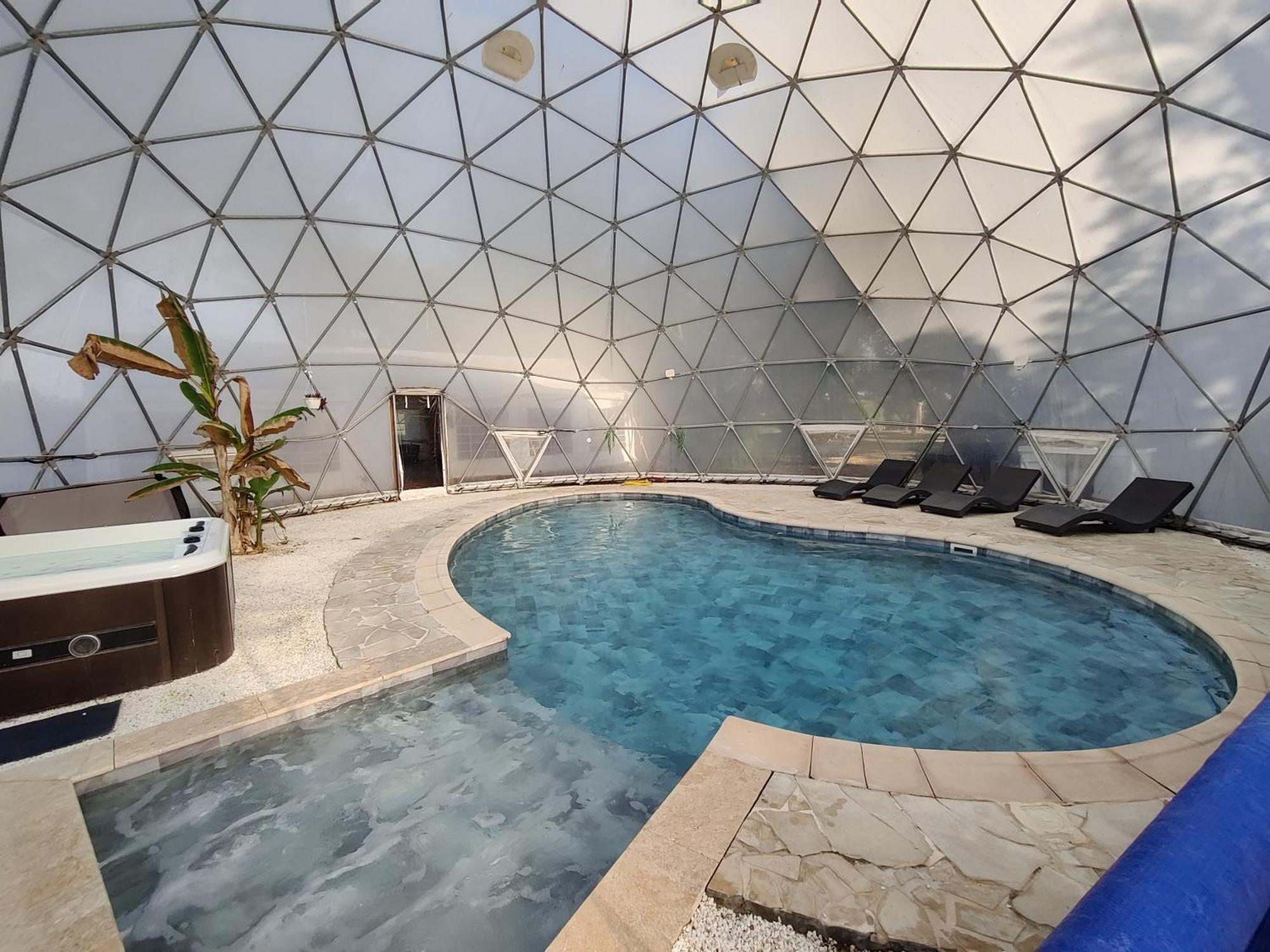 Mas Du Versadou, Dans Un Espace Naturel Protege, Piscine Couverte Chauffee Toute L'Annee, Spa Et Salle De Jeux Saint-Gilles  Exteriér fotografie